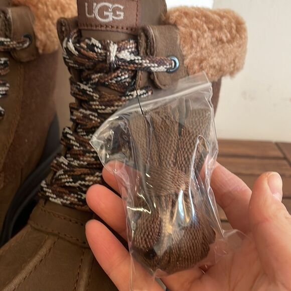 UGG Ashton Addie Boots Dark Earth USA Women Size 6.5/UK 4.5/EU 37.5 - Picture 10 of 13